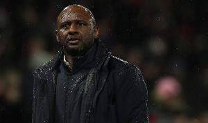 执教罗马?维埃拉：我从未与其他球队接触过 足球世界充满不确定性