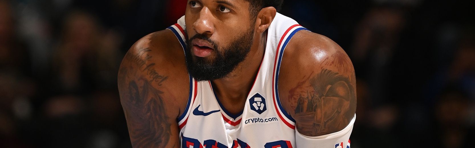 美记：乔治近年来遭受下肢伤病数量令人沮丧，夺走让他成为特别球员的特质