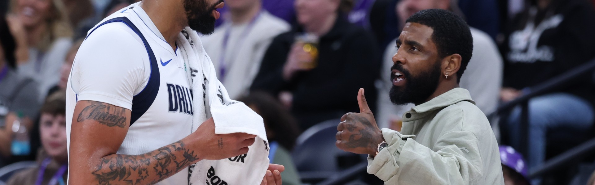 开云-唏嘘！浓眉独行侠赛季基本结束 被交易后至今仅和欧文联手过一场